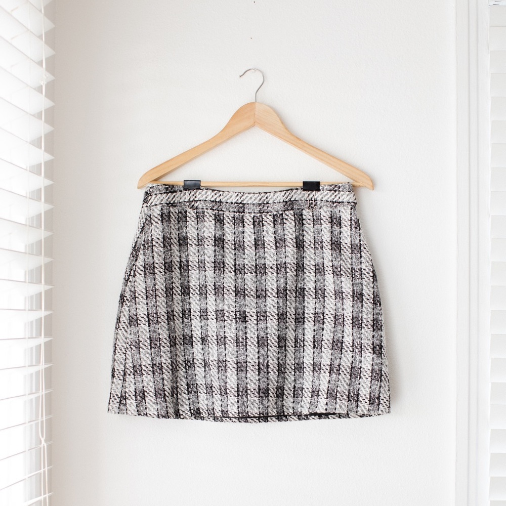 JustFab Black & White Tweed Skirt—NWT